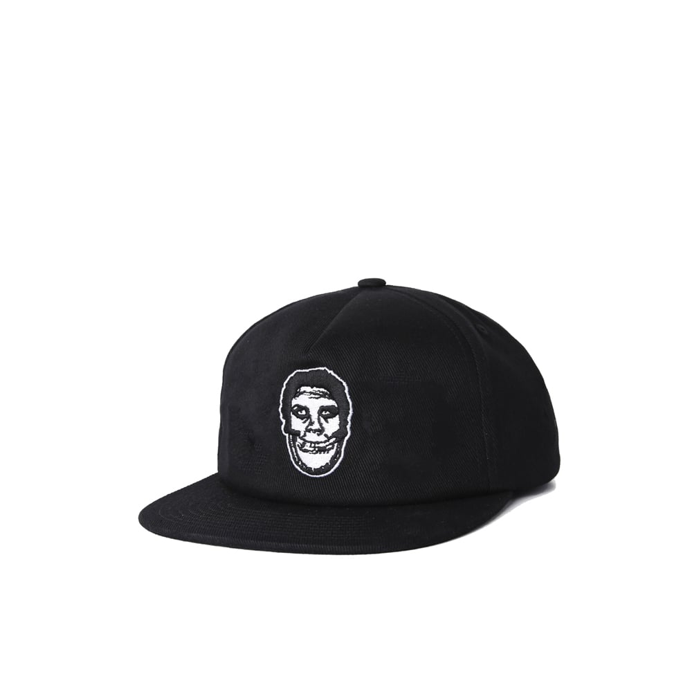 x Misfits Caress Snapback - Black - Black