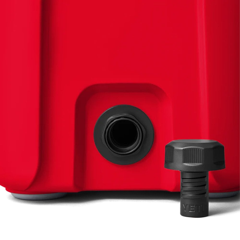 Roadie 15 Cool Box - Rescue Red