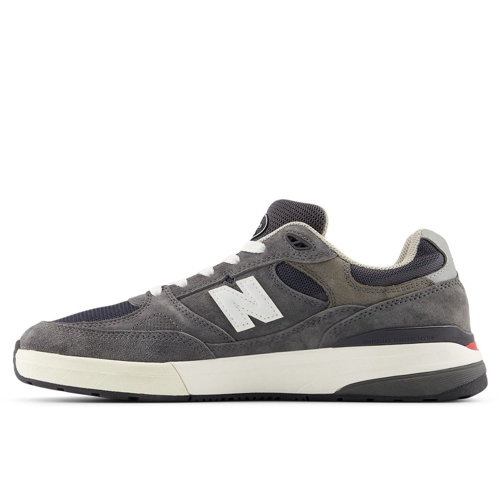 NM933 'Andrew Reynolds' - Dk Gry/White