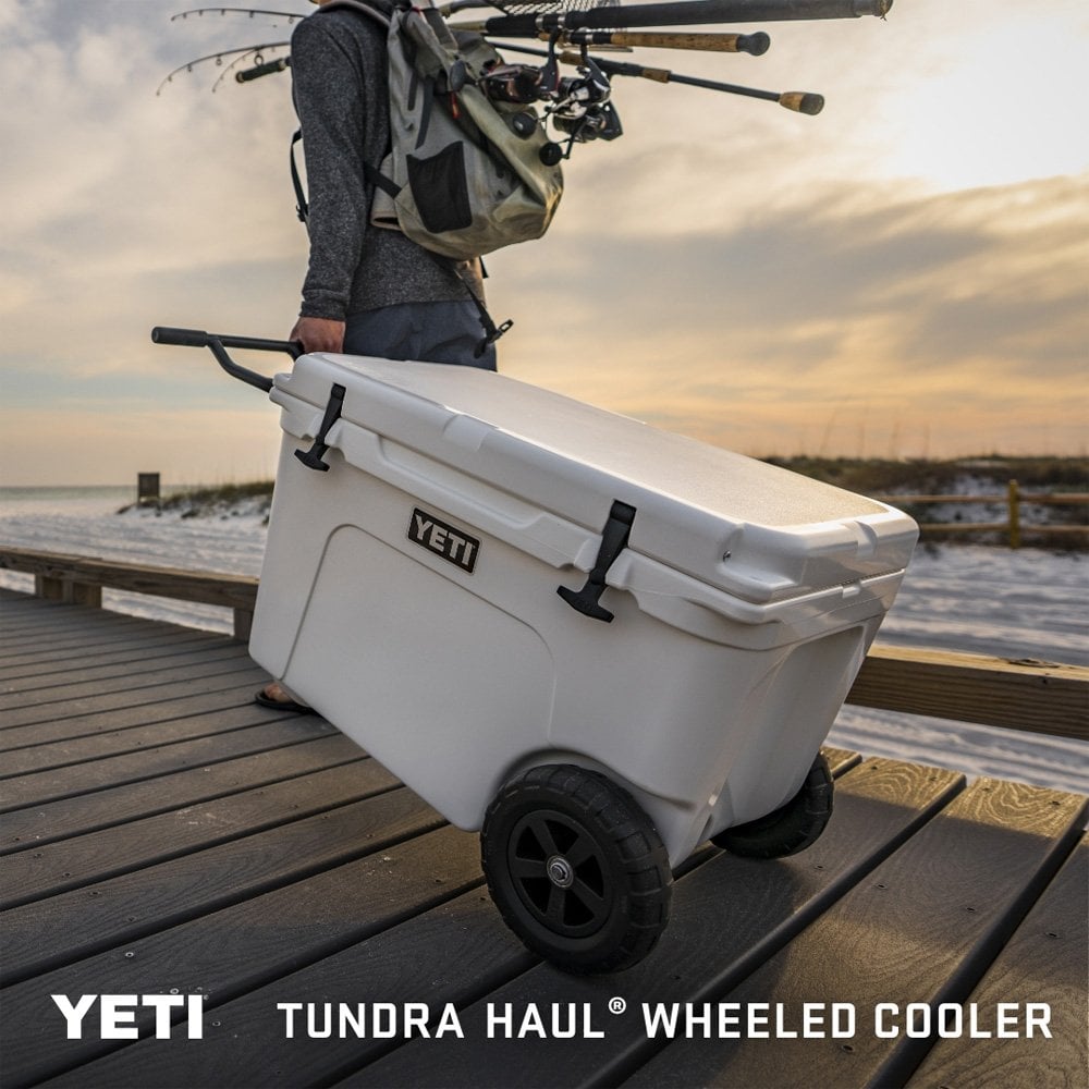 Tundra Haul Wheeled Cool Box - Navy