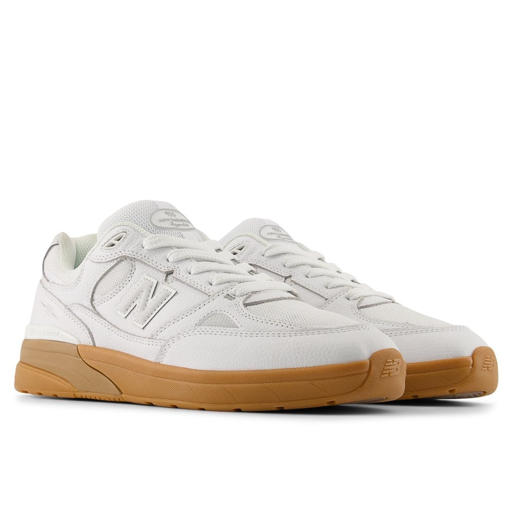 UN933 Reynolds - White/Black