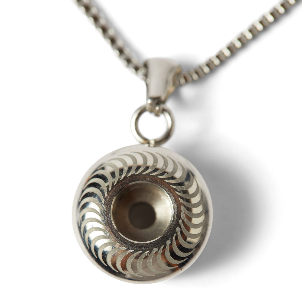 Classic Pendant - Silver