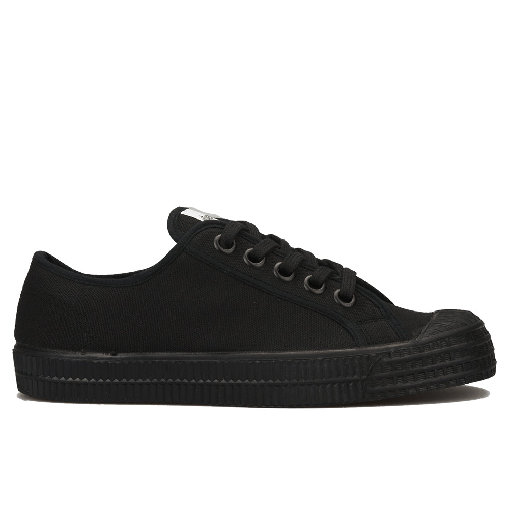 Star Master - All Black