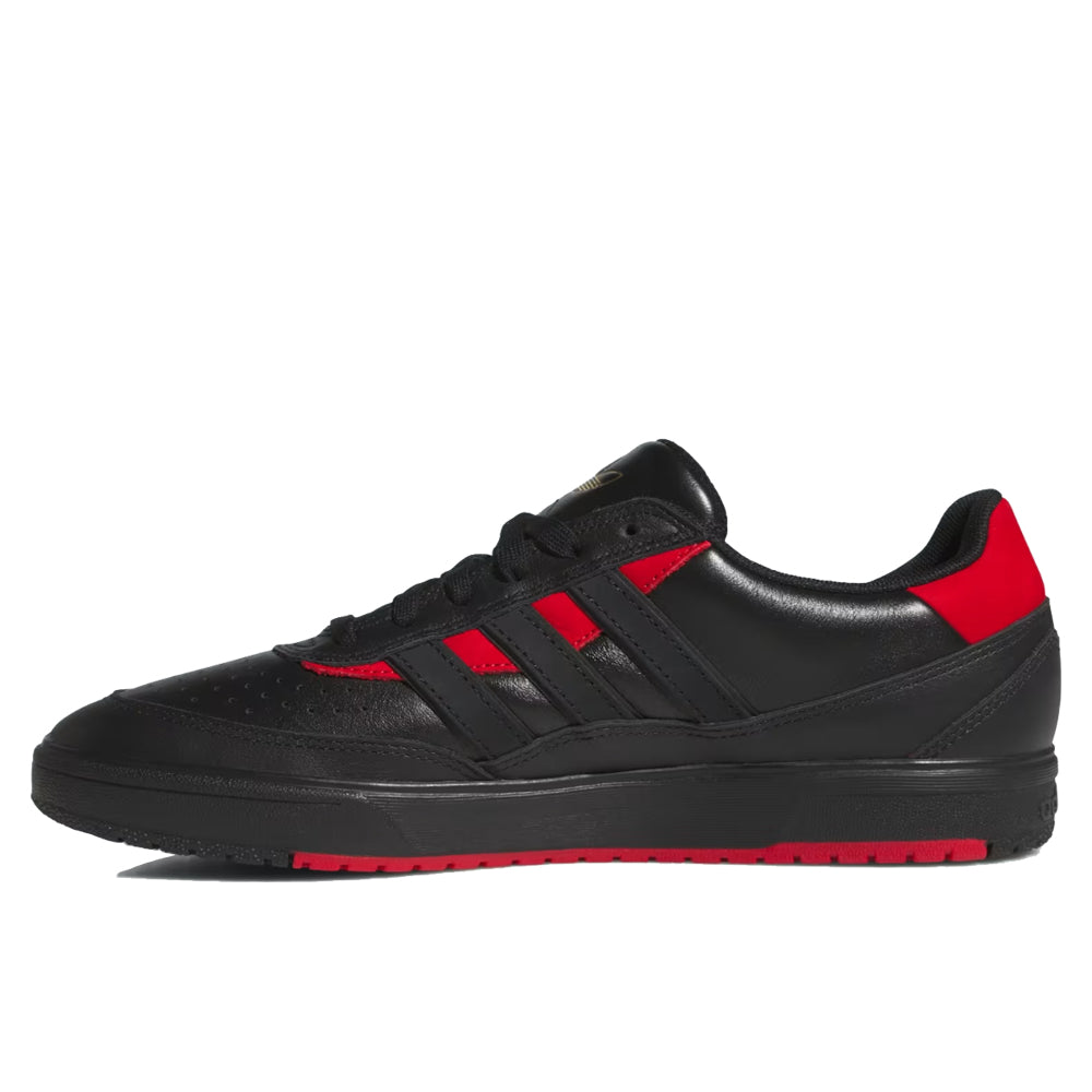 Tyshawn ll - Black/Black/Scarlet