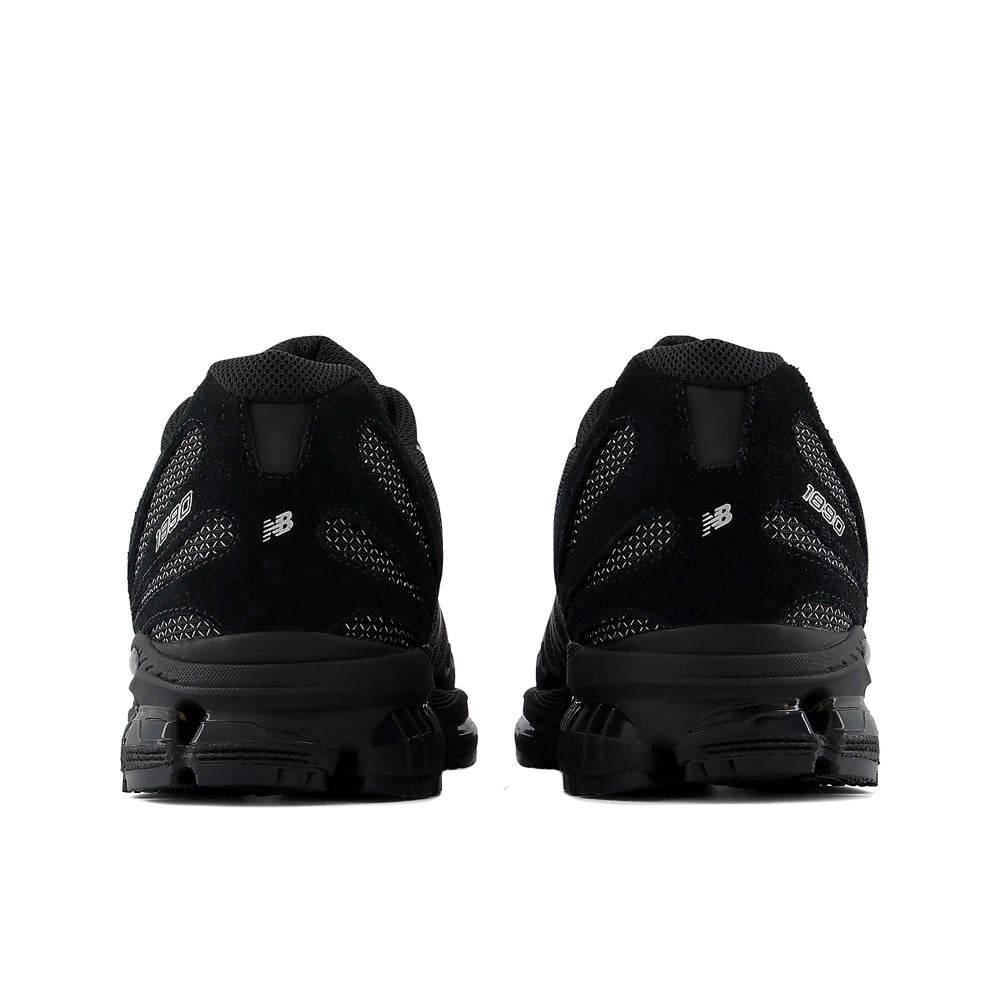 U1890 - Black/Silver